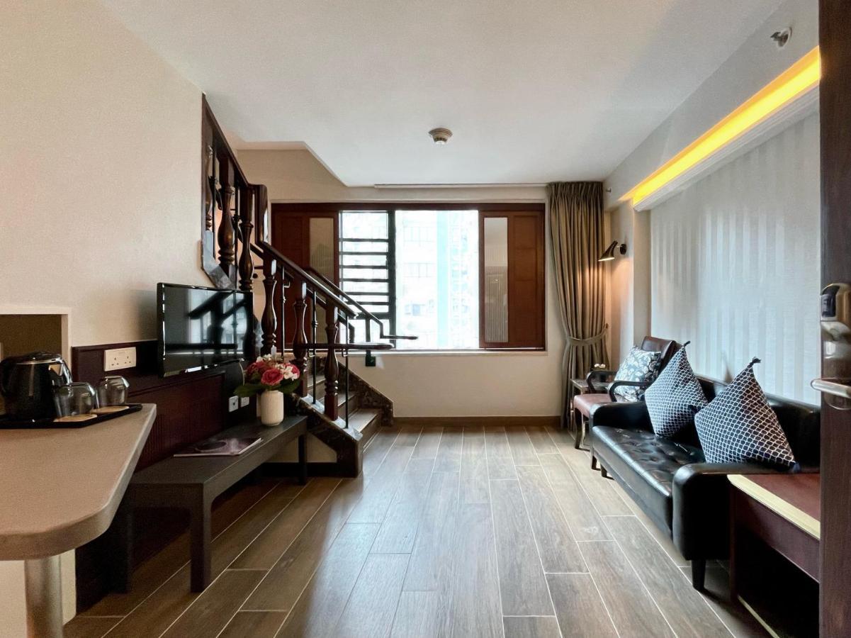 Lander Grand Hotel Hong Kong Bagian luar foto